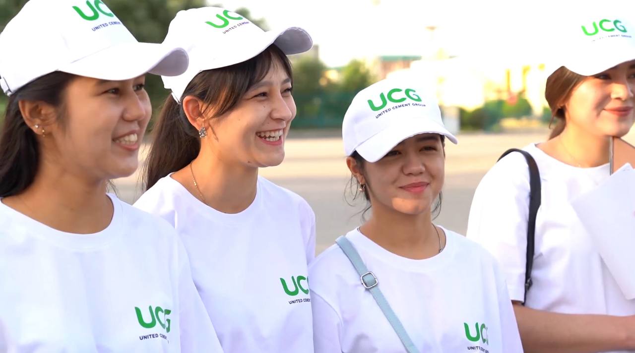 AO “Kyzylkumcement” Creates a Bright Summer for Children